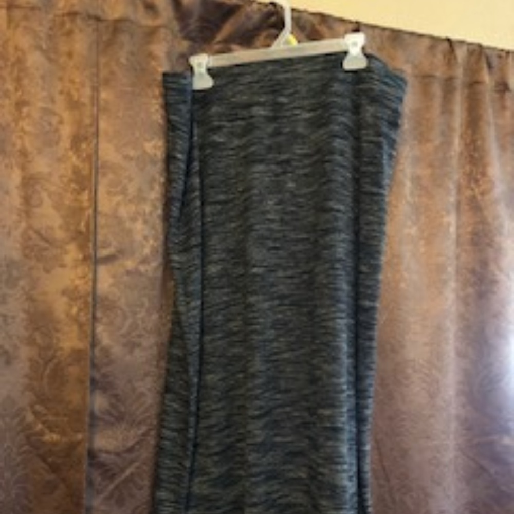 Ladies Skirt